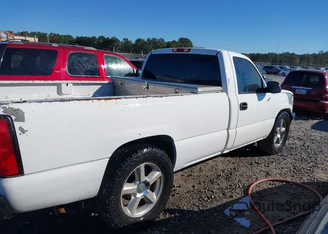 2006 Chevrolet Silverado 1500 Work Truck z USA, uszkodzony, nr VIN 3GCEC14X36G151042